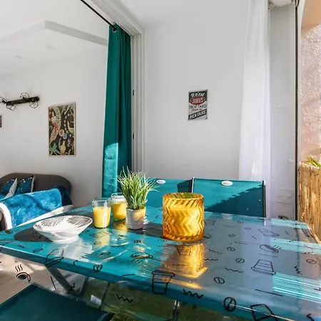 Mobidick By Pom Agde